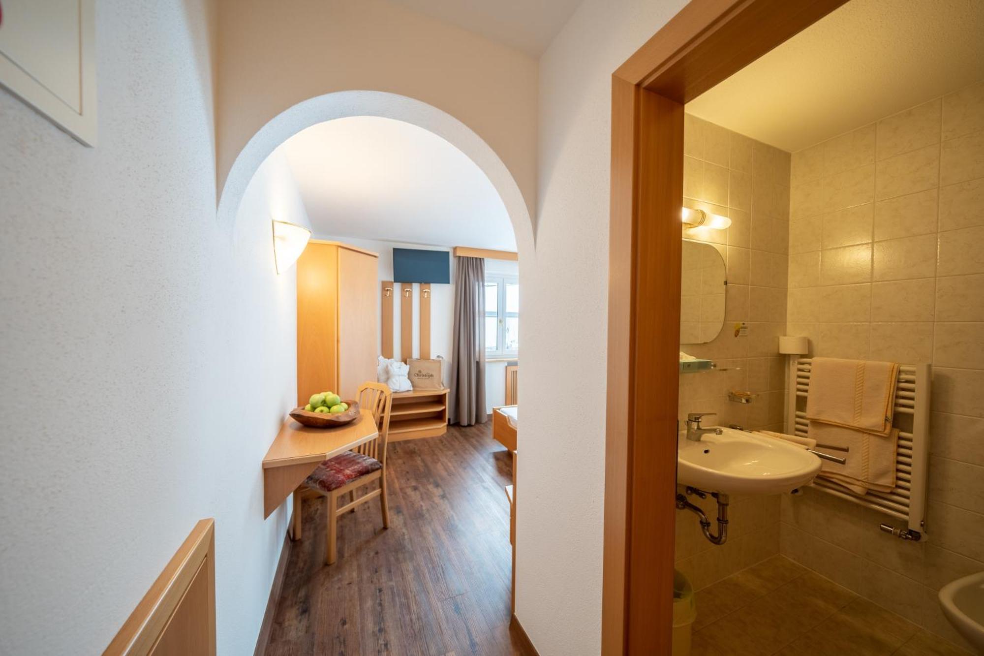 Hotel Christoph Olang Phòng bức ảnh
